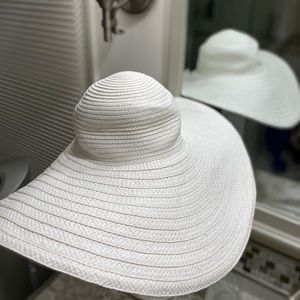 Talbots White Sun Hat